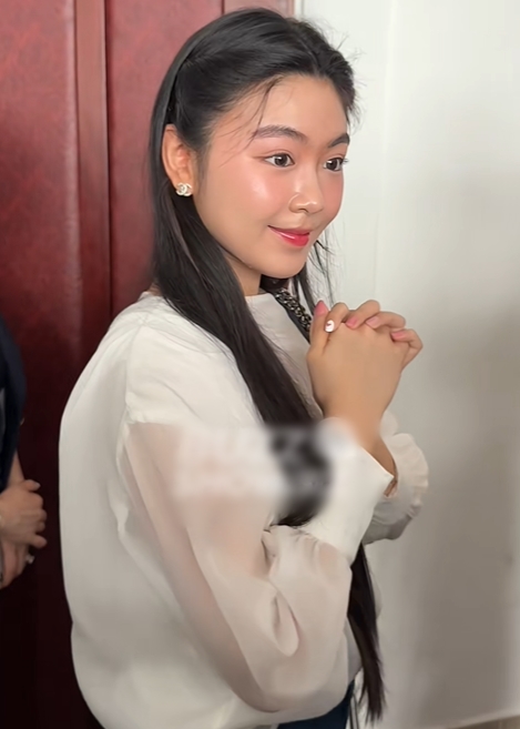 7 gương mặt không app 7 gương mặt không app