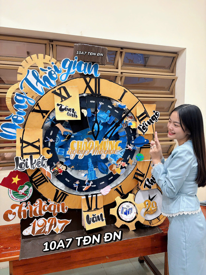 Loạt báo tường gây sốt dịp 20/11, học sinh khoe tài cực chất- Ảnh 14.