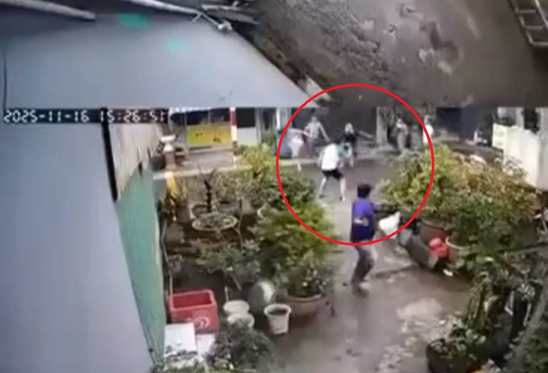 Vụ hỗn chiến làm 2 cậu cháu thương vong ở TPHCM: Bắt 5 nghi phạm- Ảnh 2.