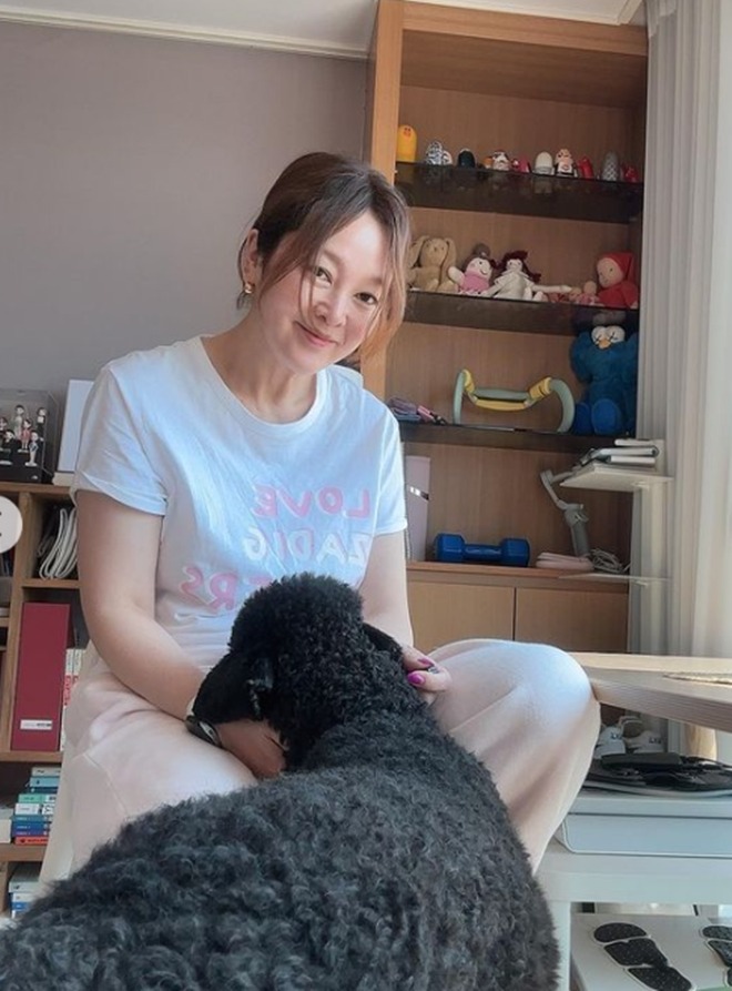 Một n&agrave;ng hậu tai tiếng từng bị tuy&ecirc;n &aacute;n t&ugrave; giam: Từ 