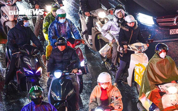 Dự báo thời tiết 19/11: Bắc Bộ có nơi rét hại dưới 5°C, Trung Bộ mưa như trút- Ảnh 1.