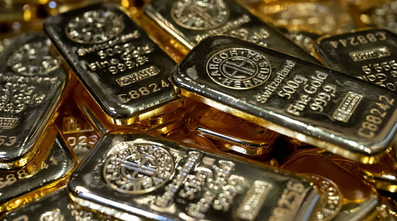 Giá tăng nóng, giới nhà giàu không bán mà đổ xô mang vàng thỏi đi cho thuê, tính lãi lên đến 5%, đi ngược quan niệm truyền thống- Ảnh 1.