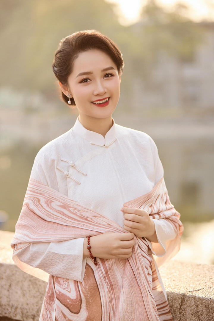 BTV trẻ nhất dẫn Thời sự của VTV từng là thủ khoa, lọt top 10 Hoa hậu Việt Nam- Ảnh 4.