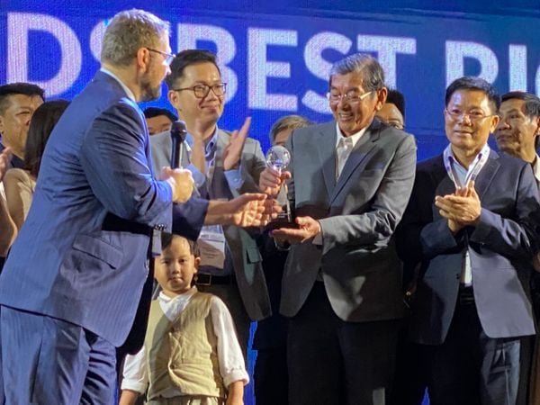 Phát hiện "hạt ngọc" 1.600 đô của Việt Nam: Đánh bại Thái Lan, được giới siêu giàu châu Âu "săn lùng" ráo riết- Ảnh 3. Phát hiện "hạt ngọc" 1.600 đô của Việt Nam: Đánh bại Thái Lan, được giới siêu giàu châu Âu "săn lùng" ráo riết- Ảnh 3.