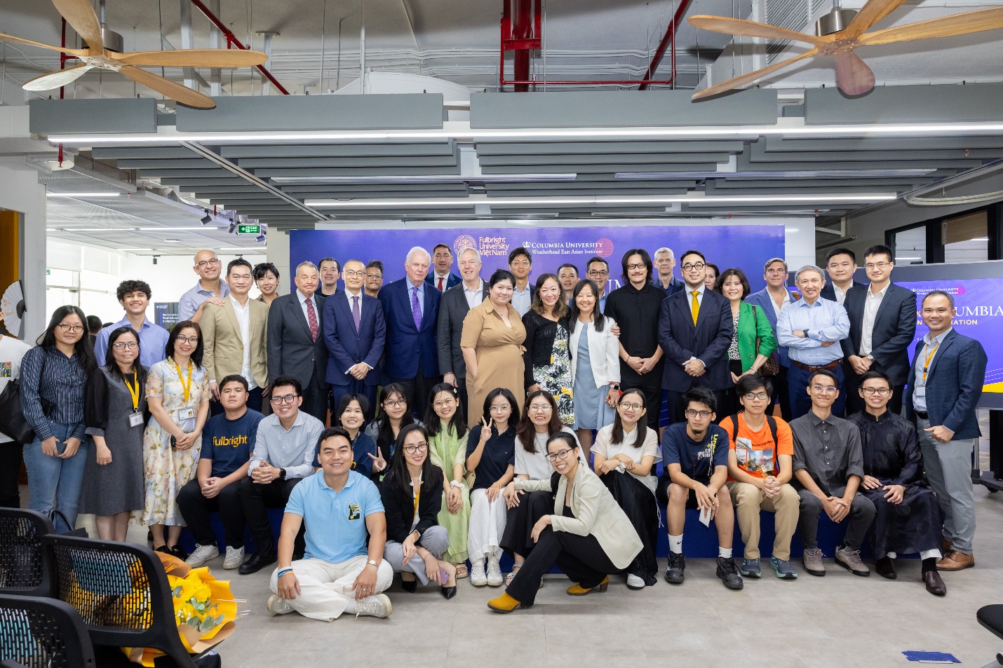 Sinh viên Đại học Fulbright Việt Nam sang Mỹ trong chương trình hợp tác giáo dục với Đại học Columbia- Ảnh 2. Sinh viên Đại học Fulbright Việt Nam sang Mỹ trong chương trình hợp tác giáo dục với Đại học Columbia- Ảnh 2.