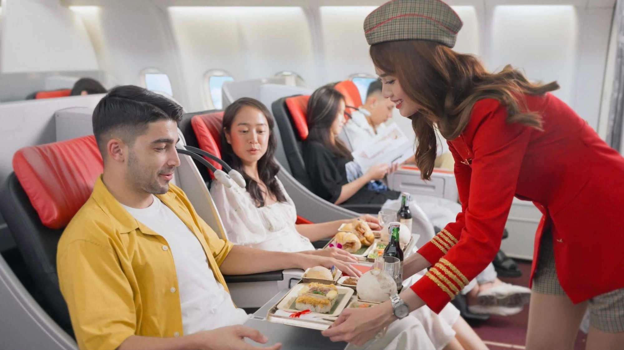 Bay đẳng cấp Boss cùng Vietjet – Trải nghiệm dịch vụ trọn gói chỉ từ 1,8 triệu đồng- Ảnh 3. Bay đẳng cấp Boss cùng Vietjet – Trải nghiệm dịch vụ trọn gói chỉ từ 1,8 triệu đồng- Ảnh 3.