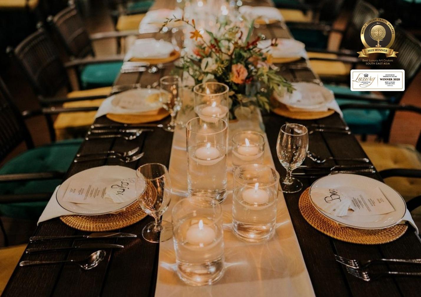 Trải nghiệm tiệc cưới tại nơi được quốc tế vinh danh là Du thuyền nghệ thuật sang trọng bậc nhất Đông Nam Á- Ảnh 4. Trải nghiệm tiệc cưới tại nơi được quốc tế vinh danh là Du thuyền nghệ thuật sang trọng bậc nhất Đông Nam Á- Ảnh 4.