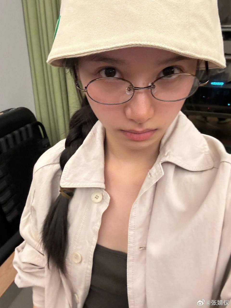 Xuất hiện nữ thần mặt mộc mới- Ảnh 2. Xuất hiện nữ thần mặt mộc mới- Ảnh 2.