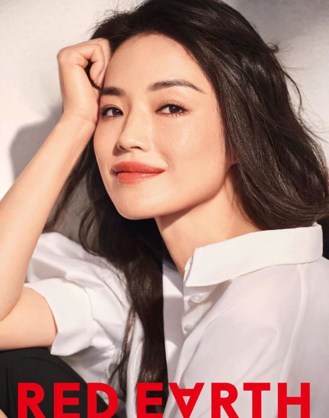 Cú ngã điếng người của nữ thần đẹp nhất showbiz: Pha xử lý vô cùng chuyên nghiệp trên sân khấu của chủ nhân- Ảnh 5. Cú ngã điếng người của nữ thần đẹp nhất showbiz: Pha xử lý vô cùng chuyên nghiệp trên sân khấu của chủ nhân- Ảnh 5.