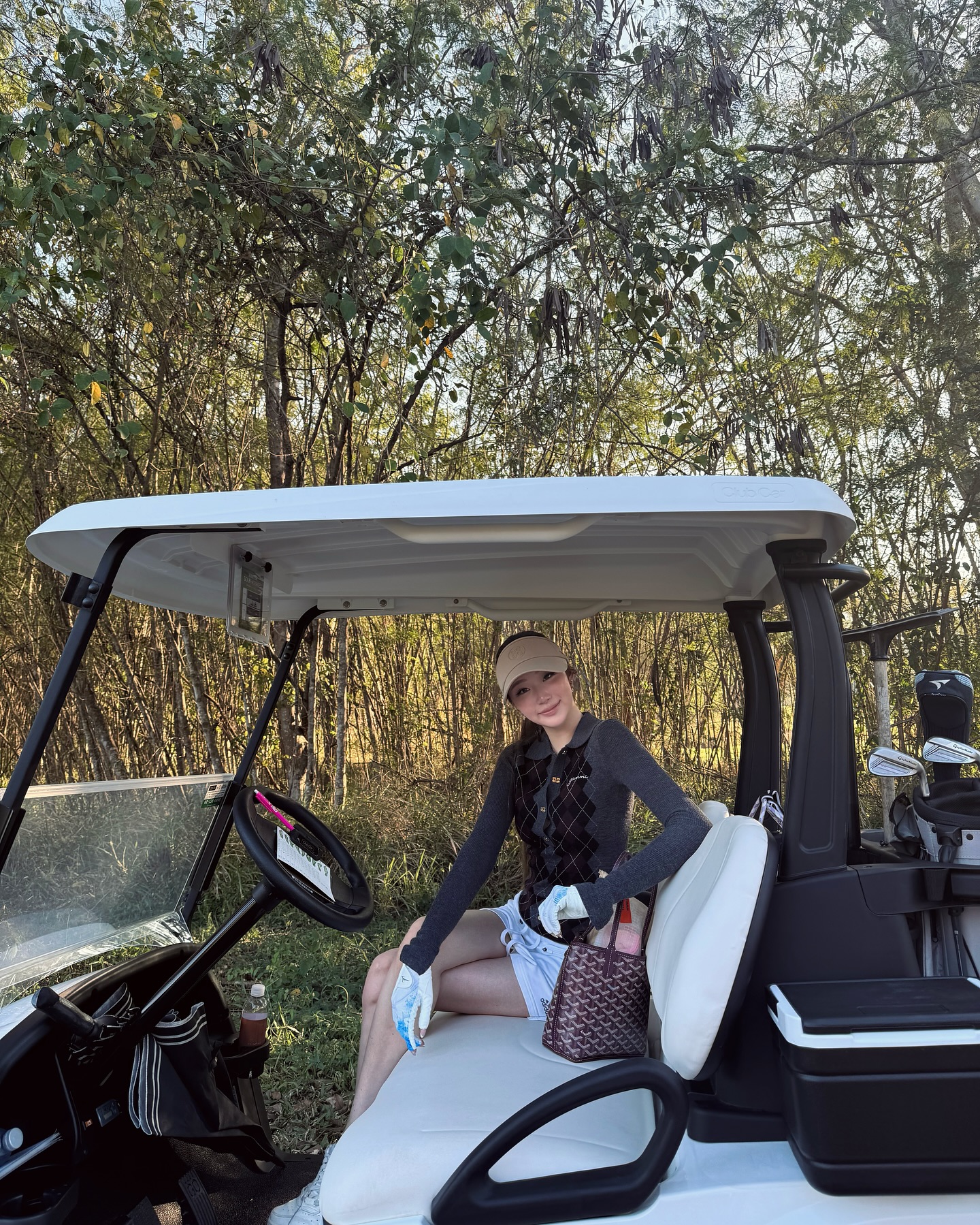 Hot girl vừa xinh vừa sang như tài phiệt Hàn, từng chụp hình với bạn trai Lisa- Ảnh 9.