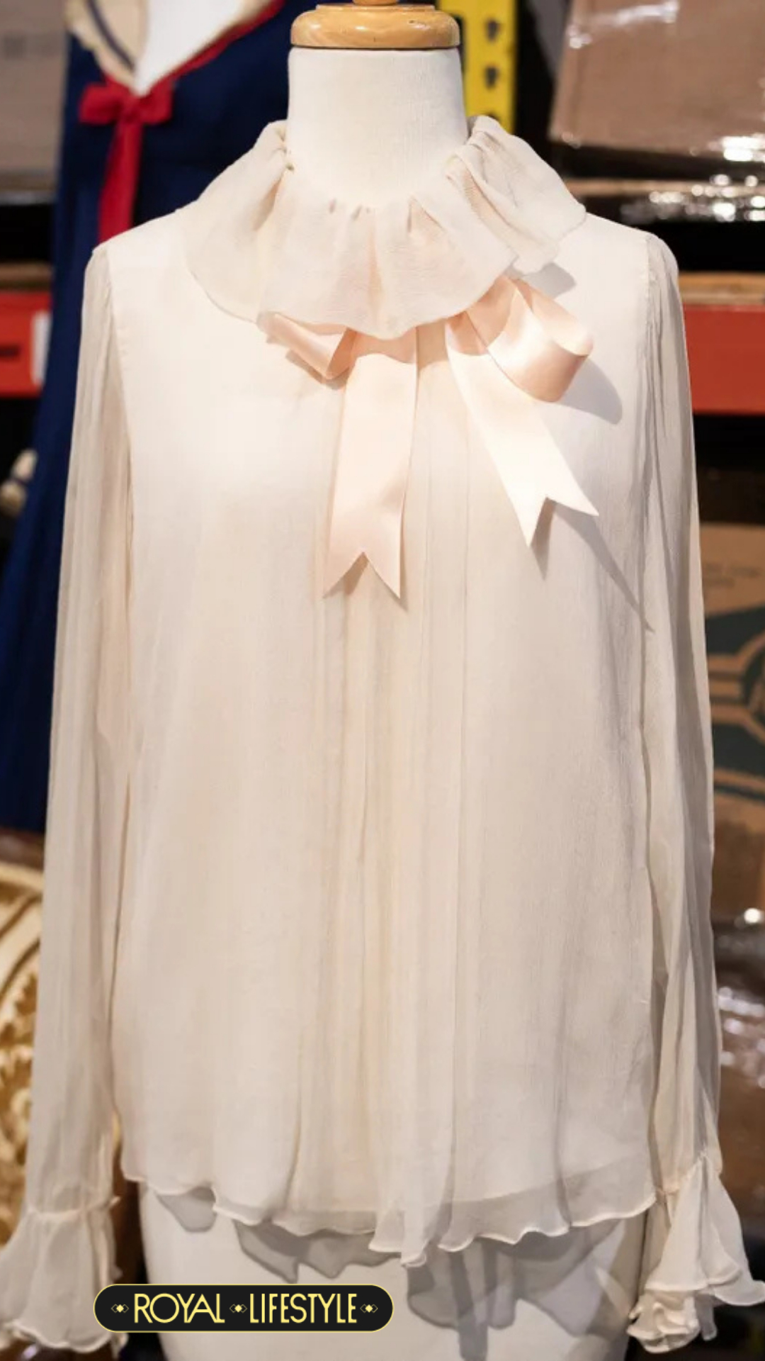 Vệt mascara có giá hơn 10 tỷ đồng!- Ảnh 3.