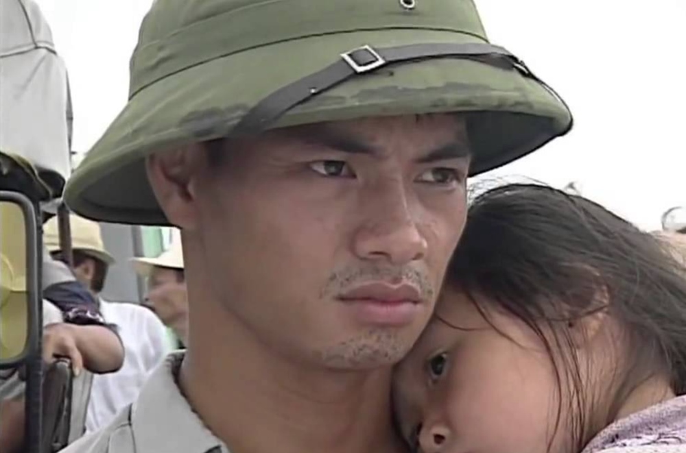 Sau 25 năm, nhiều người vẫn "ám ảnh" với loạt bài học trong Sóng Ở Đáy Sông- Ảnh 1.