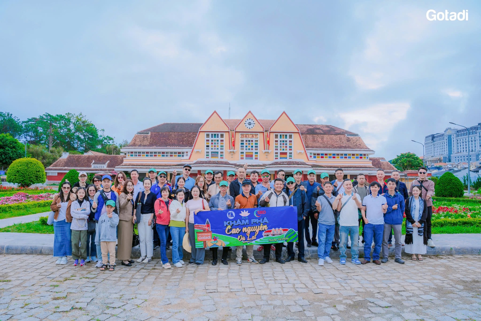 Nhiều tour Đà Lạt bị dời, hủy do lo ngại sạt lở- Ảnh 2.