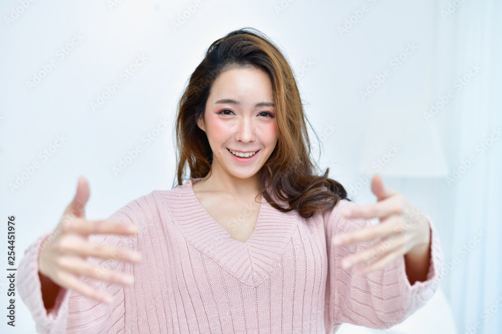 Trời lạnh mà liên tục làm những việc này thì nhanh già lắm - phụ nữ ngoài 30 tuổi cần tránh ngay mới kịp- Ảnh 2.