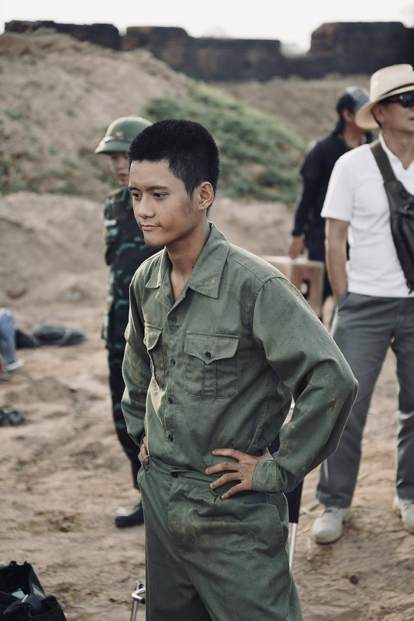 Nam diễn viên Mưa Đỏ kêu cứu- Ảnh 1.