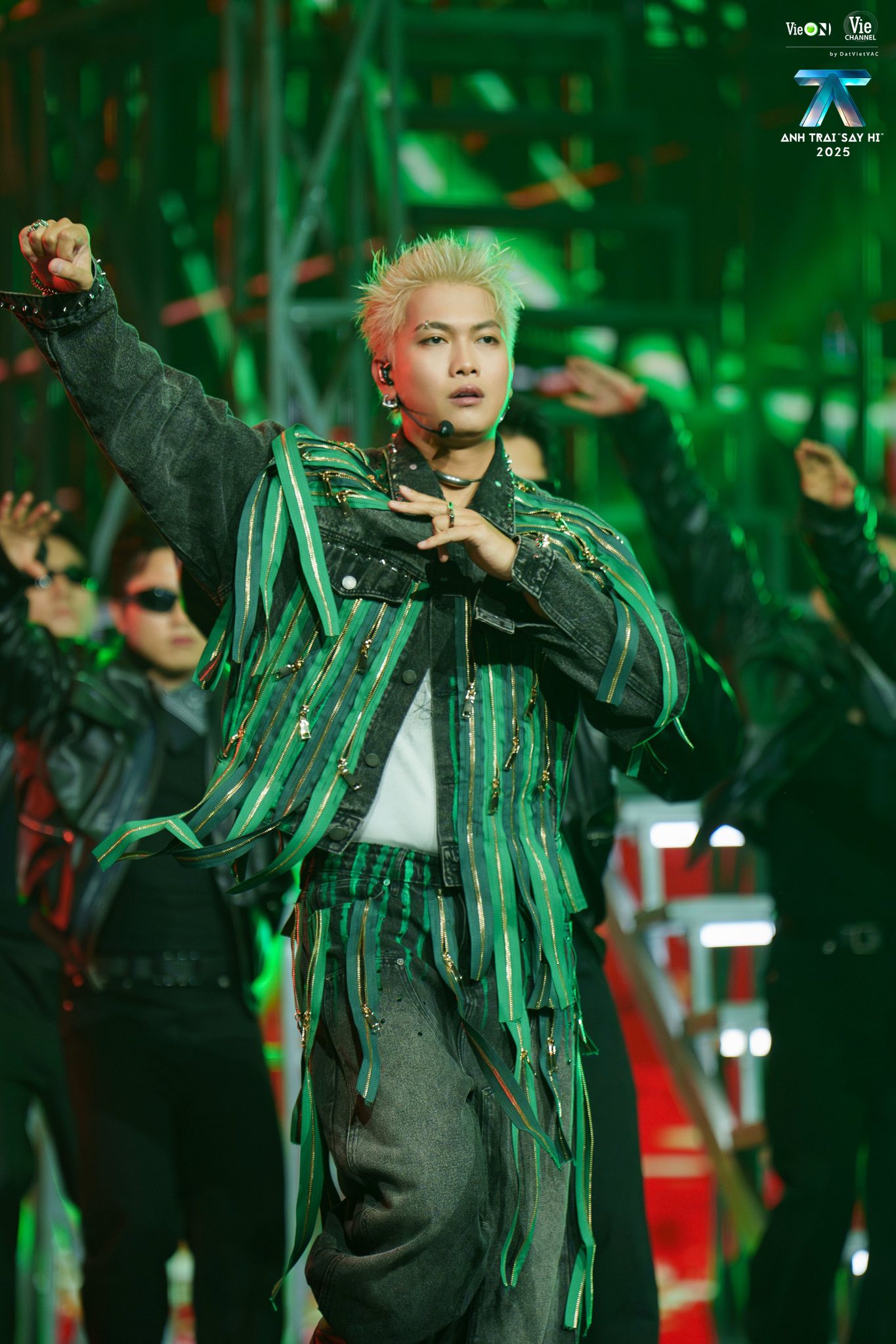 Huấn luyện viên hát hay nhất Rap Việt- Ảnh 3.