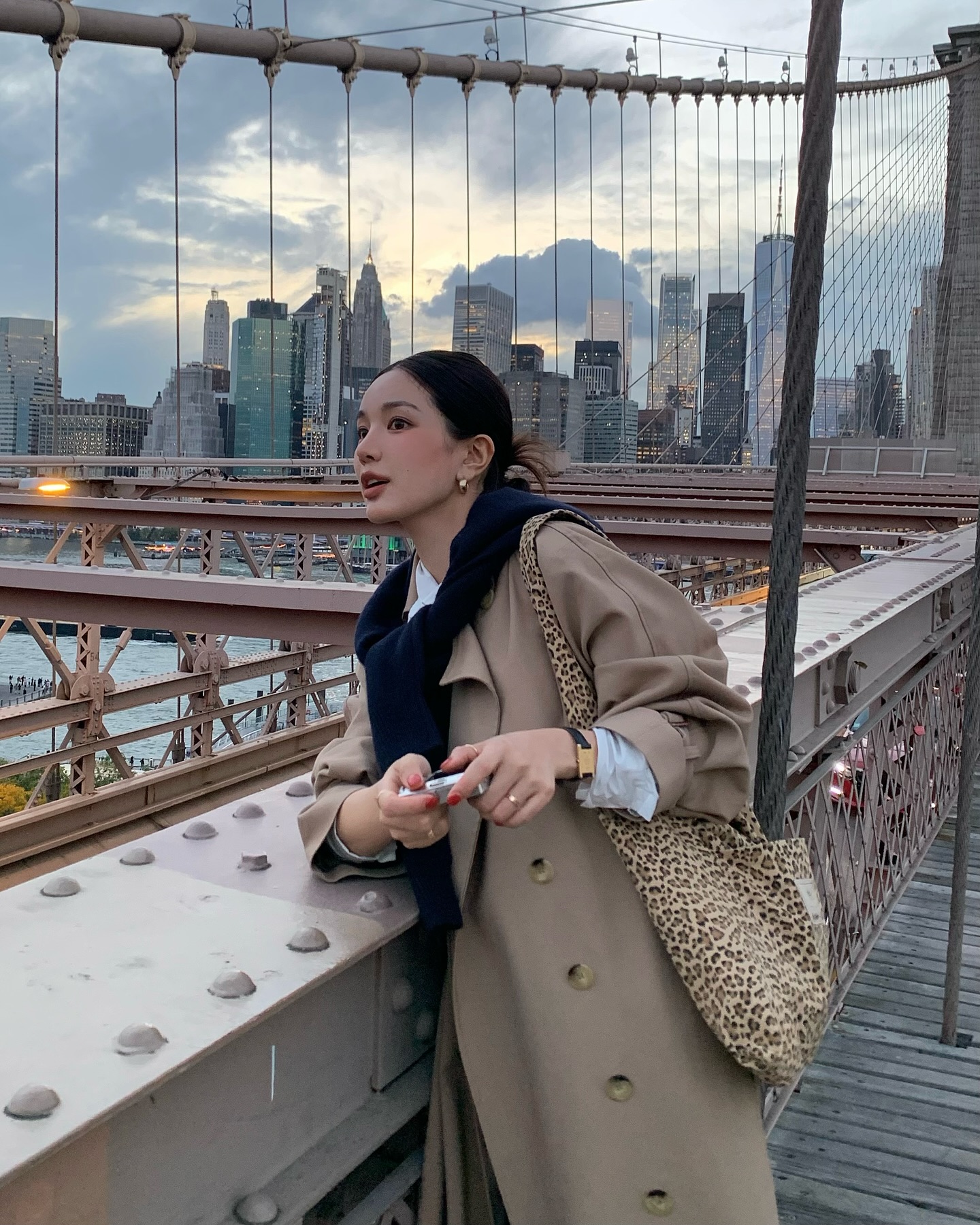 Đang hot hơn cả trang phục màu đen chính là đồ màu trắng - be: Trẻ trung hơn nhiều, tinh tế đỉnh cao- Ảnh 7. Đang hot hơn cả trang phục màu đen chính là đồ màu trắng - be: Trẻ trung hơn nhiều, tinh tế đỉnh cao- Ảnh 7.