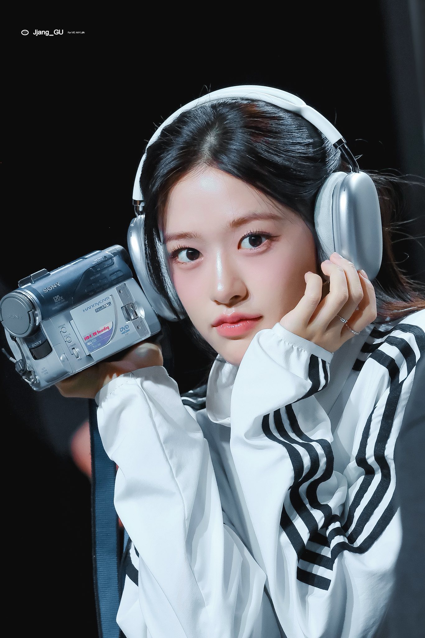 Mỹ nhân có khuôn mặt như nữ chính điện ảnh, nhan sắc tự nhiên tương lai còn ăn đứt Jang Wonyoung- Ảnh 5.