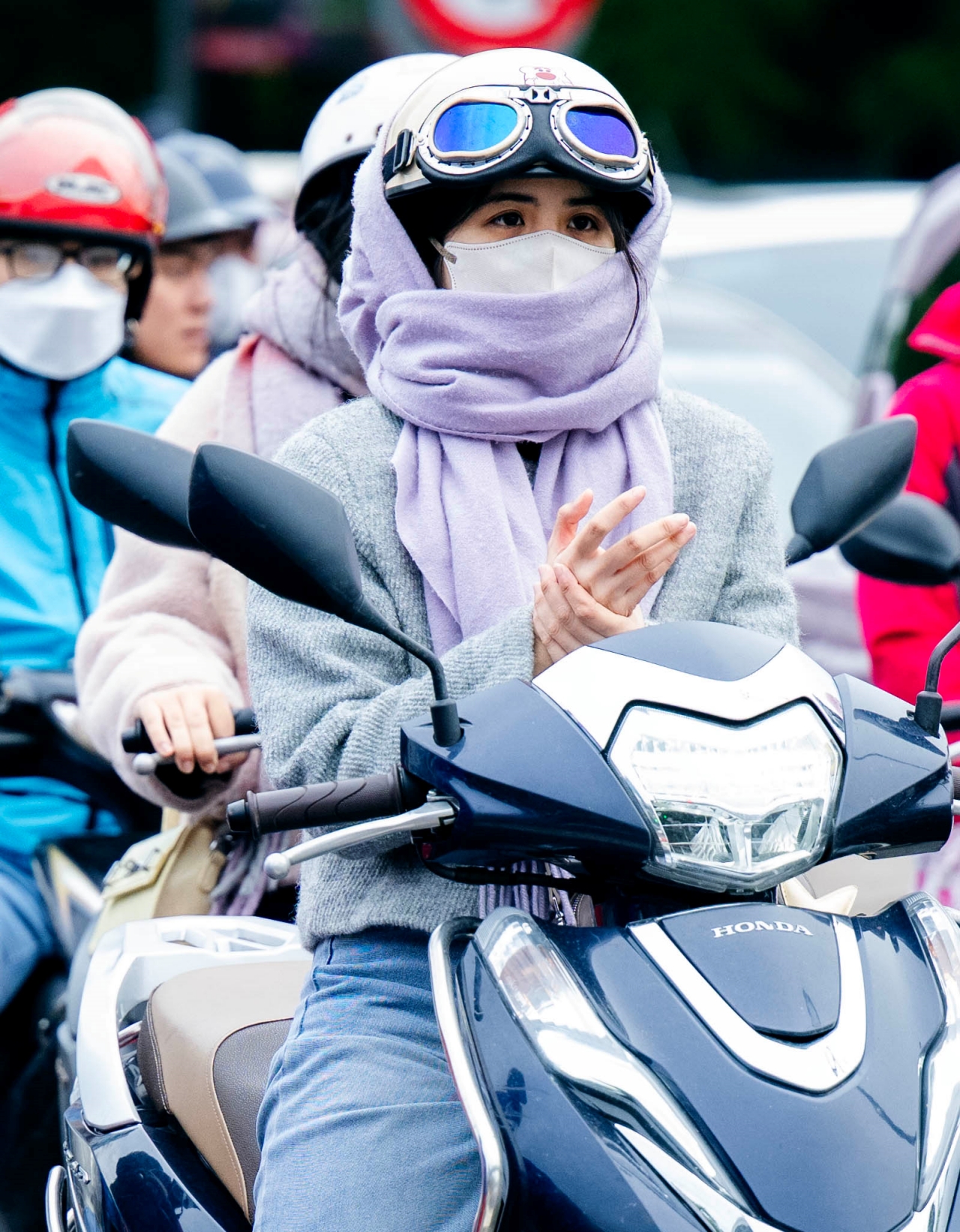 Hà Nội ngày rét hơn 10 độ C- Ảnh 6.