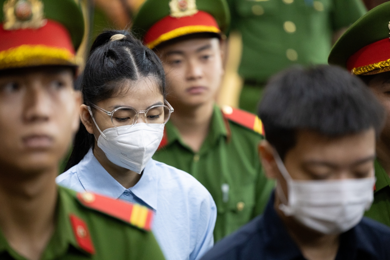 Hằng Du Mục: "Bị cáo đã không làm hết trách nhiệm của một KOL"- Ảnh 1. Hằng Du Mục: "Bị cáo đã không làm hết trách nhiệm của một KOL"- Ảnh 1.