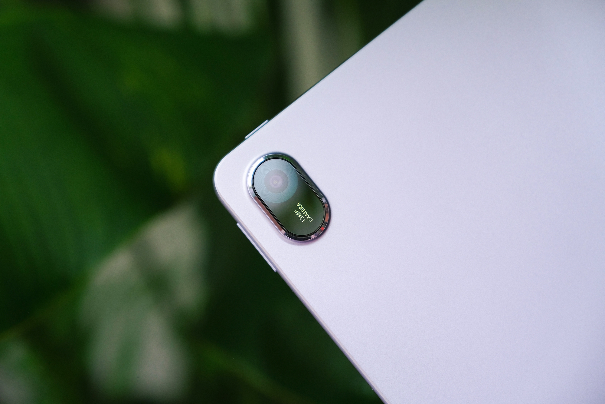 Mẫu tablet giá dưới 10 triệu đồng: dùng như máy tính, có màu tím lạ mắt- Ảnh 2. Mẫu tablet giá dưới 10 triệu đồng: dùng như máy tính, có màu tím lạ mắt- Ảnh 2.