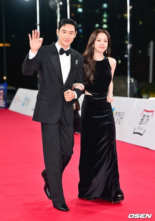 Hàn Quốc có duy nhất 1 mỹ nhân 43 tuổi mà trẻ đẹp như gái 18, đến sợi tóc cũng đẹp ngất ngây lòng người- Ảnh 7. Hàn Quốc có duy nhất 1 mỹ nhân 43 tuổi mà trẻ đẹp như gái 18, đến sợi tóc cũng đẹp ngất ngây lòng người- Ảnh 7.