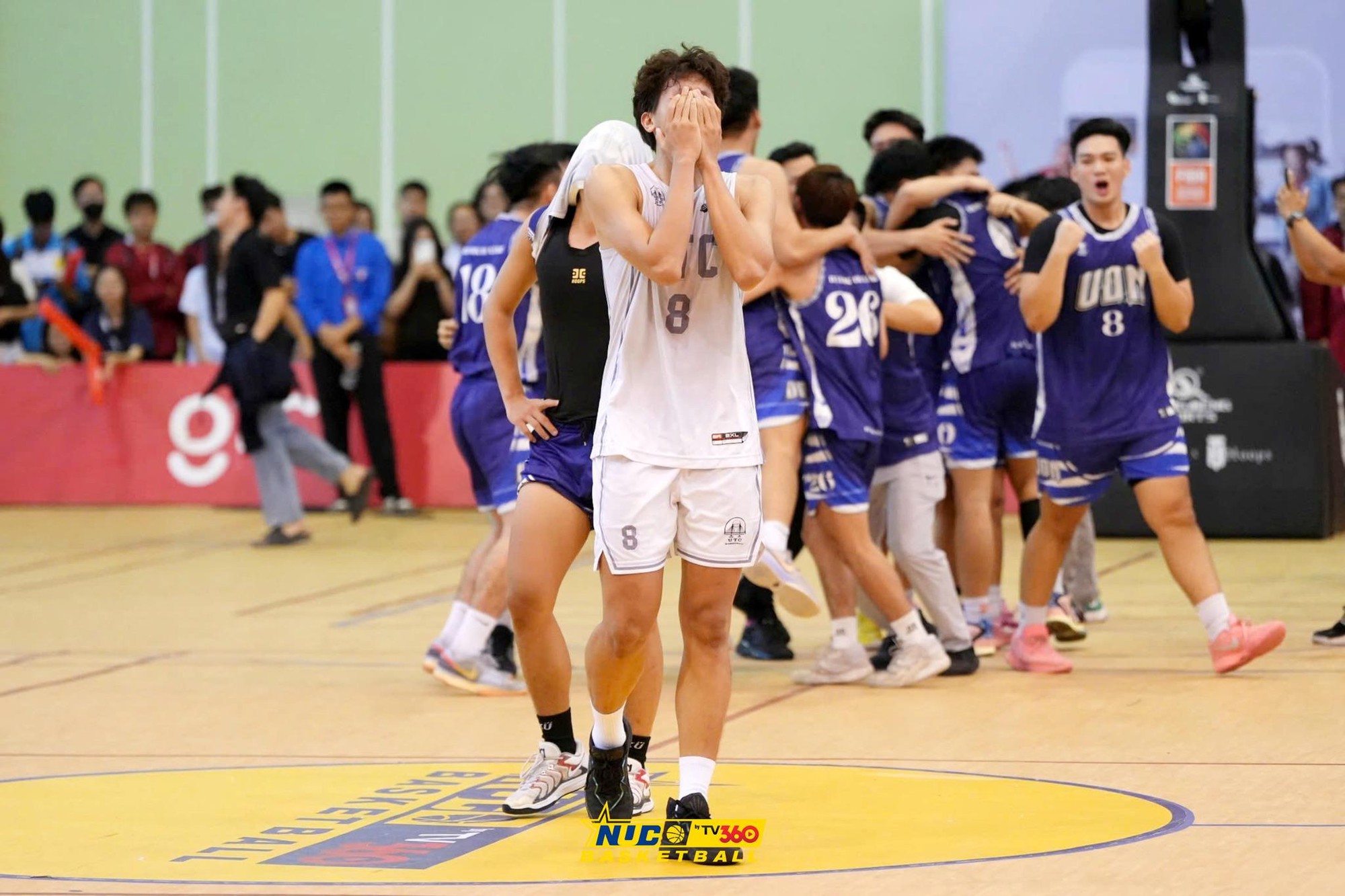 Đại học Giao thông Vận tải: "Người về nhì vĩ đại" tại giải Bóng rổ sinh viên toàn quốc - Cúp TV360- Ảnh 4. Đại học Giao thông Vận tải: "Người về nhì vĩ đại" tại giải Bóng rổ sinh viên toàn quốc - Cúp TV360- Ảnh 4.