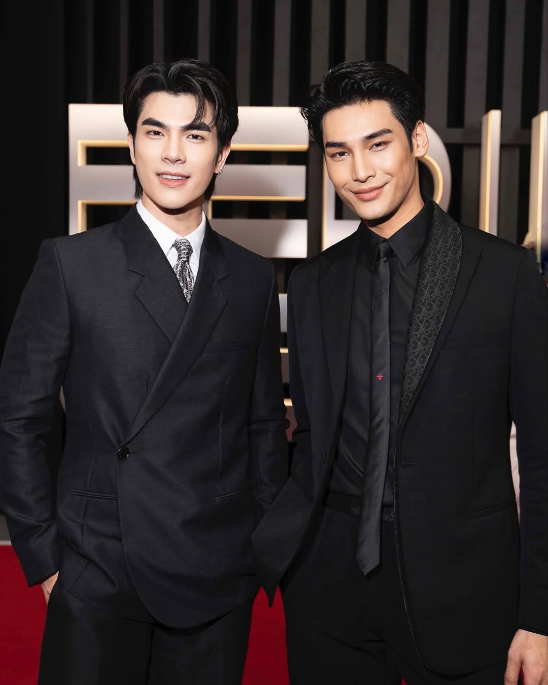 Cặp đôi mỹ nam 92 - 94 chìm trong bão chỉ trích: Khóa môi, diễn cảnh phản cảm giữa sự kiện- Ảnh 2.