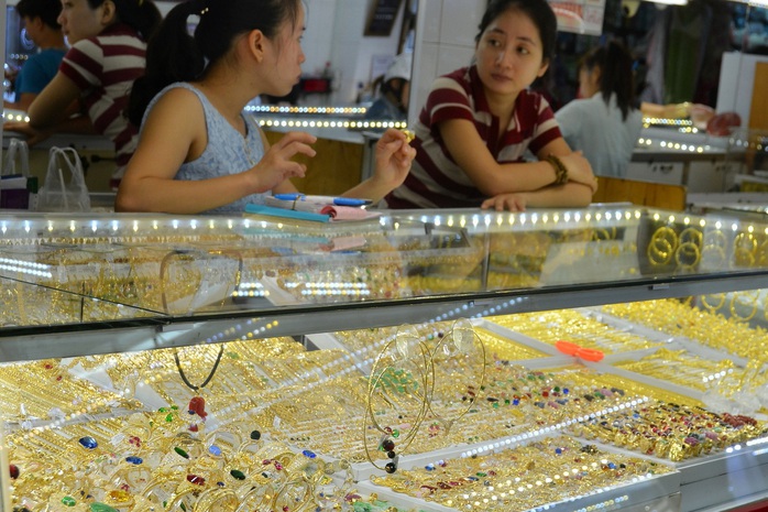 Giá vàng hôm nay 19-11: Tăng mạnh trở lại- Ảnh 1.