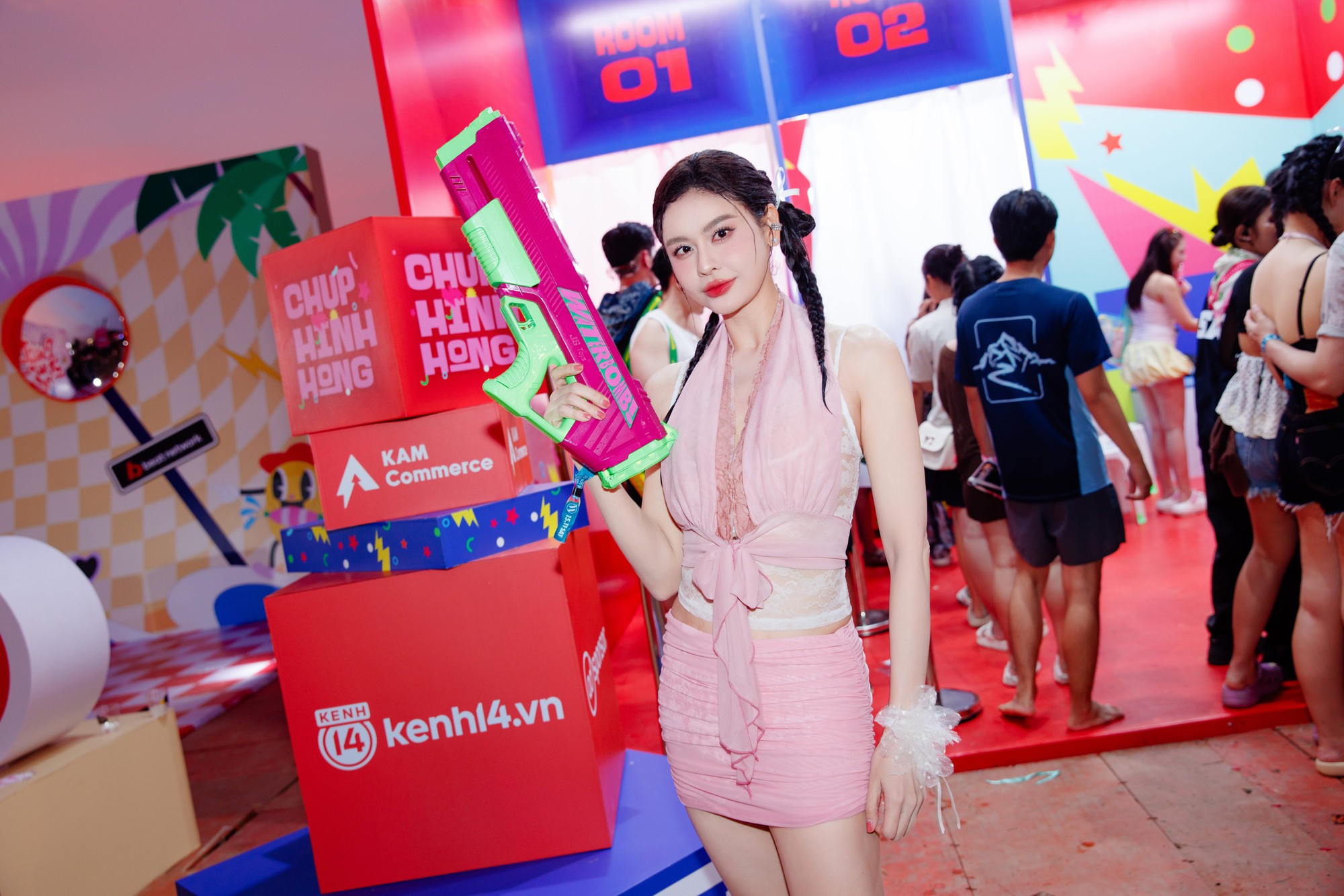 WATERBOMB đã kết thúc nhưng dư âm rực rỡ vẫn “níu chân” khiến ai cũng muốn quay lại mùa tới- Ảnh 14. WATERBOMB đã kết thúc nhưng dư âm rực rỡ vẫn “níu chân” khiến ai cũng muốn quay lại mùa tới- Ảnh 14.