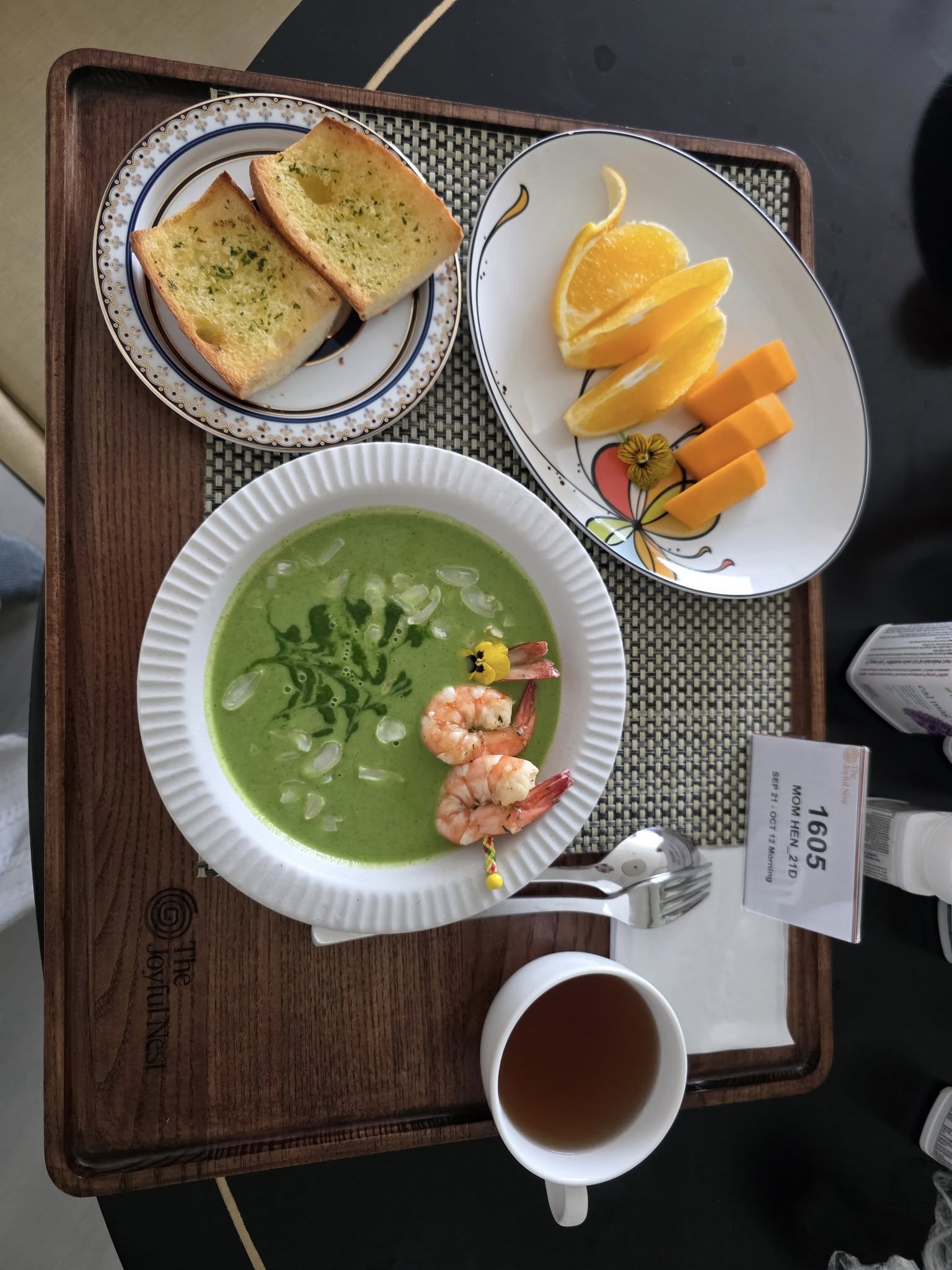 Bữa cơm đậm mùi tiền của H'Hen Niê- Ảnh 9.