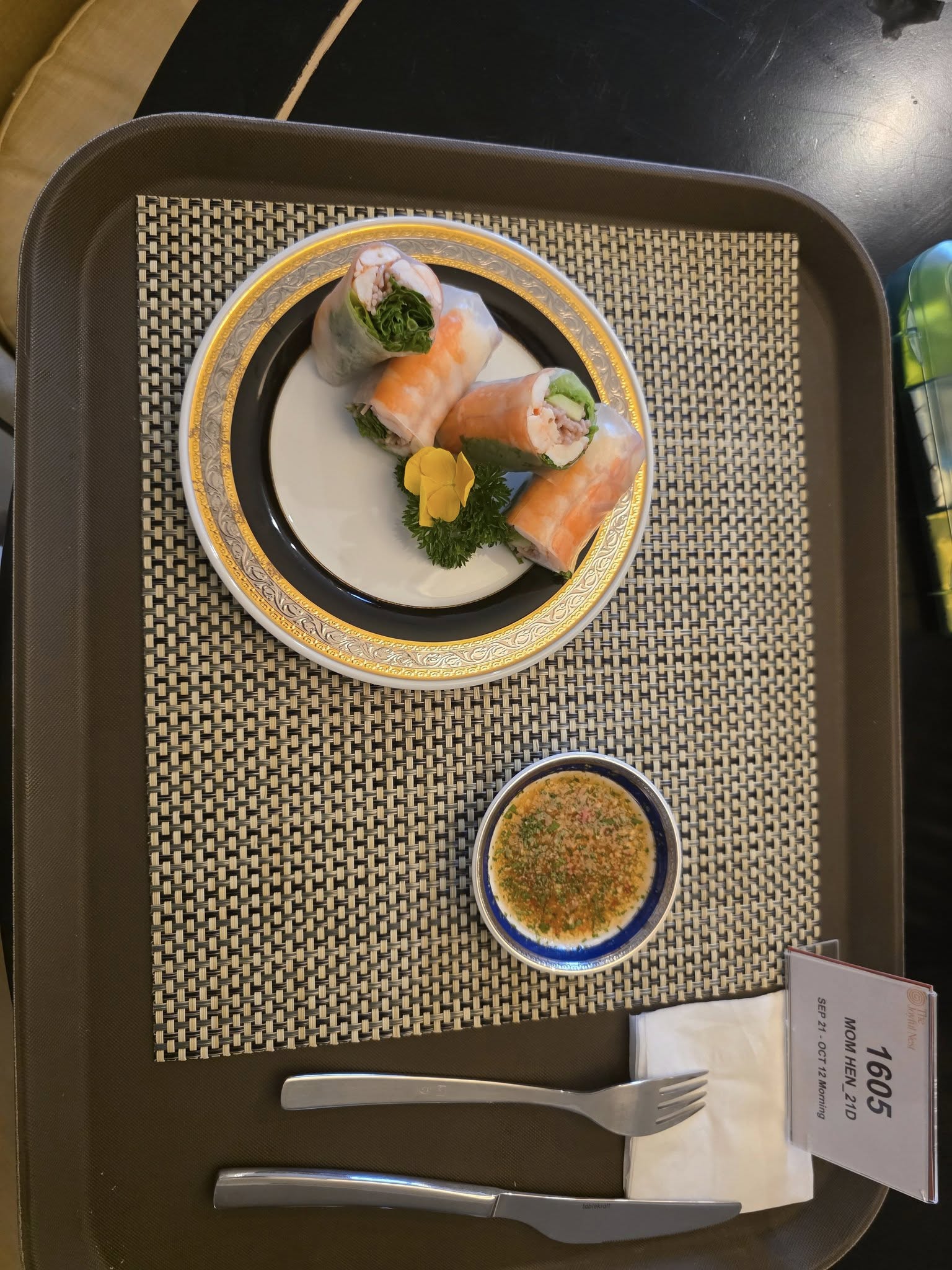 Bữa cơm đậm mùi tiền của H'Hen Niê- Ảnh 13.