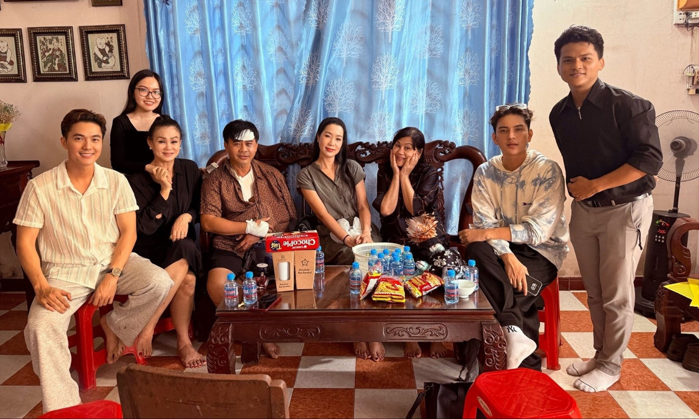 Tình trạng nghệ sĩ Chánh Thuận sau tai nạn xe- Ảnh 2.