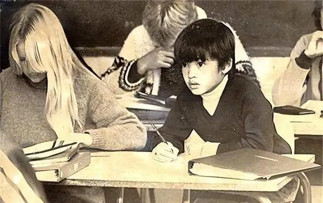 Cậu bé thiên tài có IQ cao hơn Albert Einstein, từng bị cho thôi học vì quá thông minh giờ ra sao?- Ảnh 3.