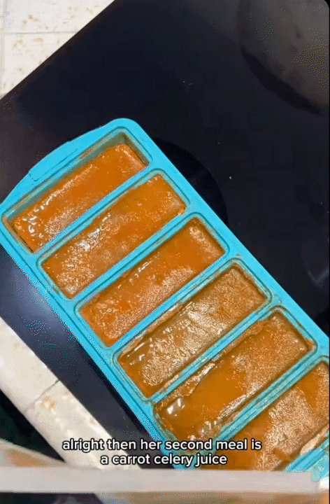 Mê mẩn làn da tuổi U70 của mẹ tôi: Bí quyết được cất trong tủ lạnh, sáng nào bà cũng mang ra dùng- Ảnh 11. Mê mẩn làn da tuổi U70 của mẹ tôi: Bí quyết được cất trong tủ lạnh, sáng nào bà cũng mang ra dùng- Ảnh 11.