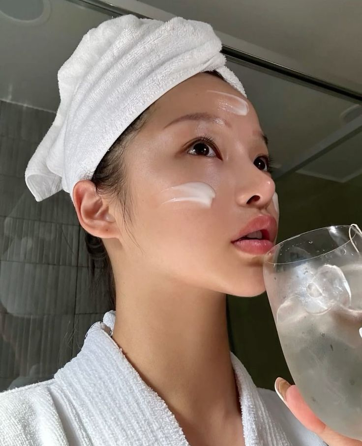 Thói quen uống tưởng vô hại nhưng âm thầm làm mất collagen của bạn- Ảnh 1.