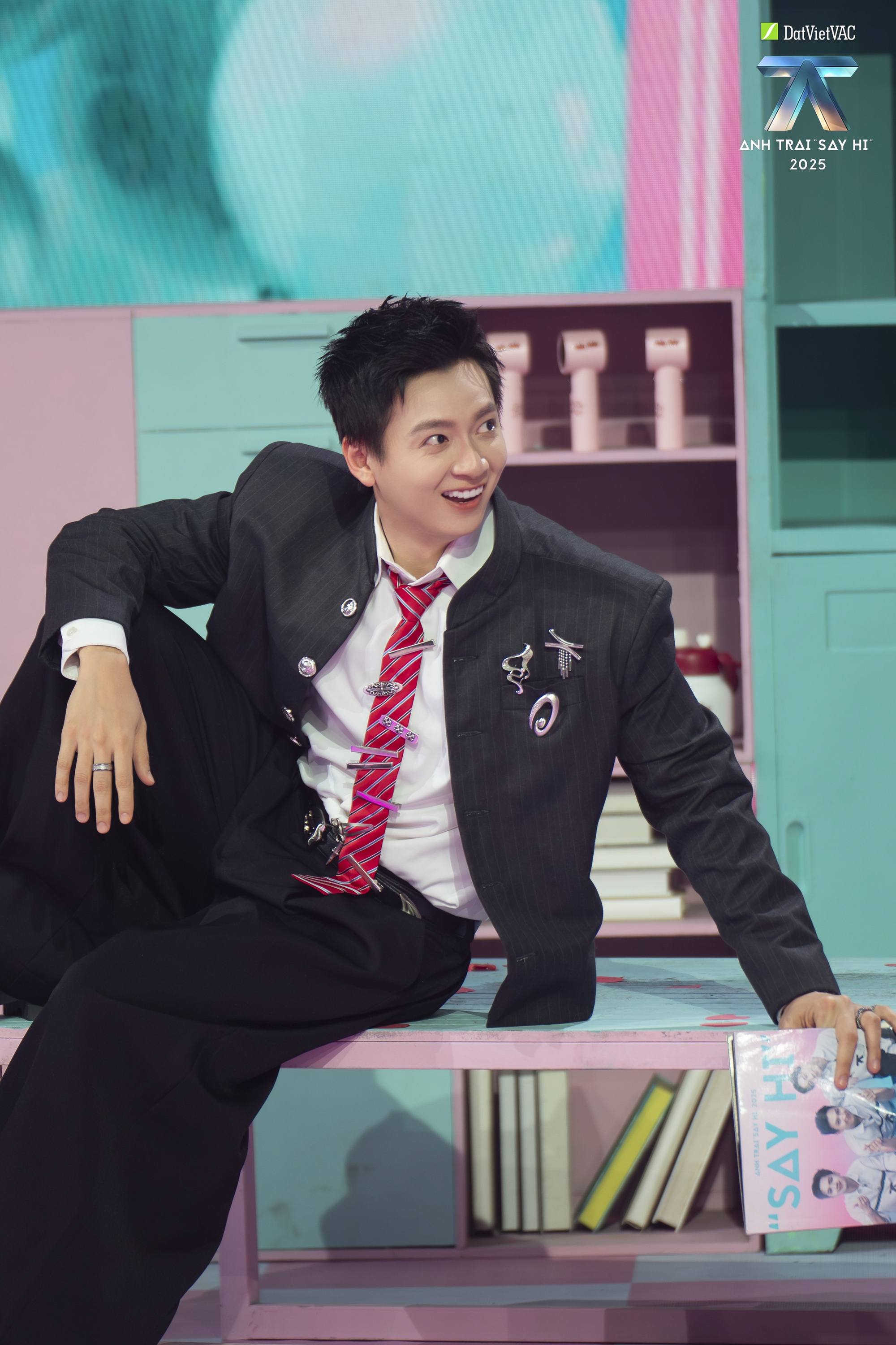 Hot nhất Live Stage 3 Anh Trai Say Hi: Tổ hợp 196 tuổi toàn đỉnh lưu Vpop nhưng hát nhạc meo meo kiểu Kpop- Ảnh 8.