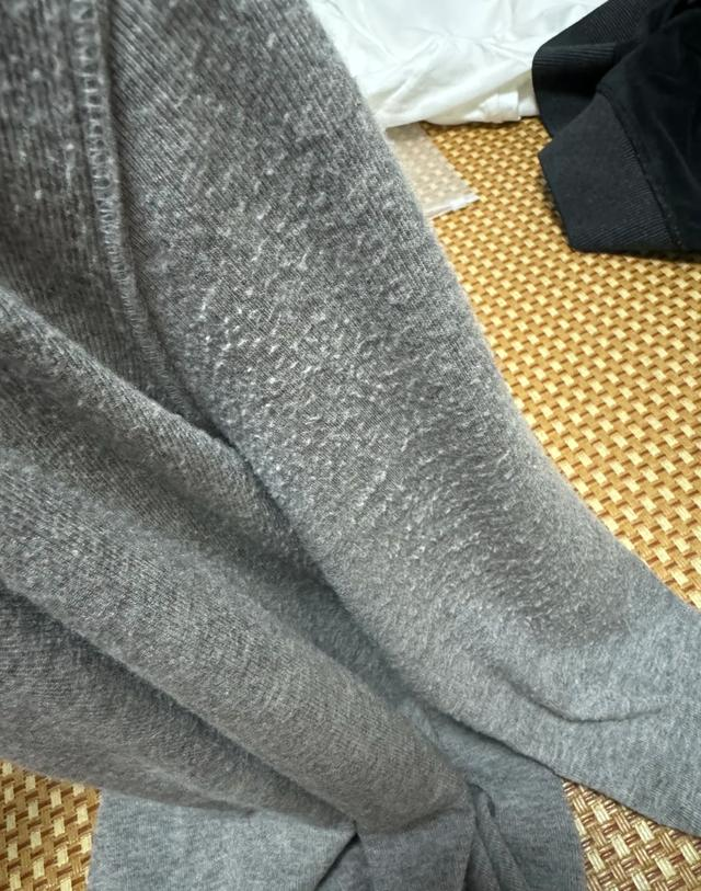 Tôi đang dọn 100 món quần áo và thề sẽ không mua lại 7 loại đồ tốn kém này vào mùa thu đông năm nay- Ảnh 7.