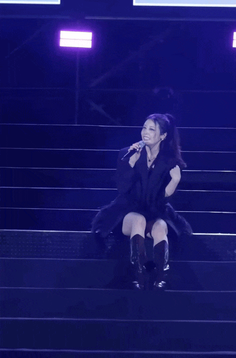 Jiyeon sang Việt Nam, tất cả đều hoàn hảo chỉ thiếu mỗi SOOBIN - Ảnh 1.