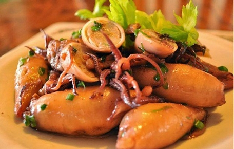 Món Việt Nam lên đài Hàn Quốc, giá gây bất ngờ, du khách nhận xét: 