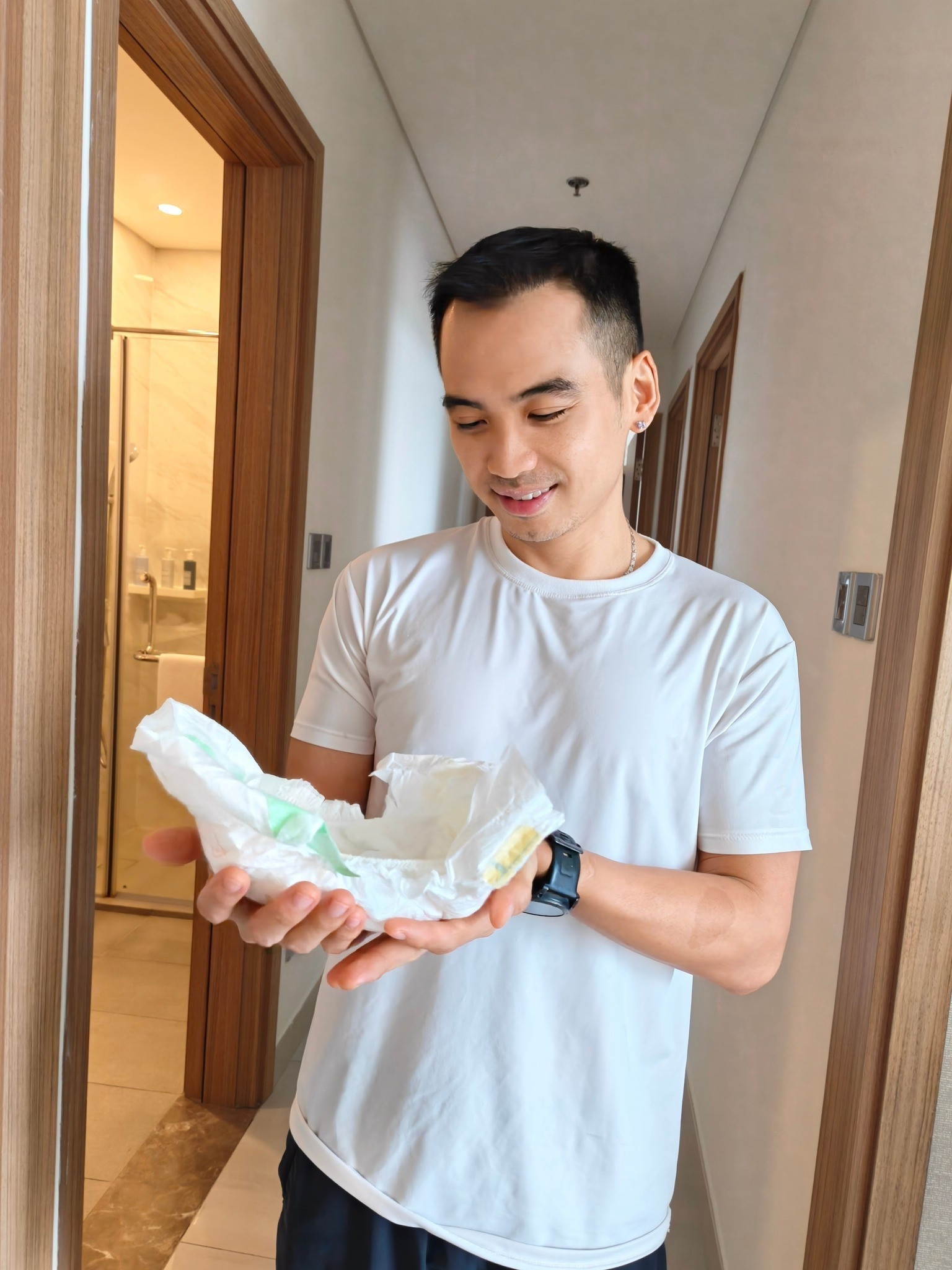 Chồng H'Hen Niê cứ làm sao ấy- Ảnh 3.