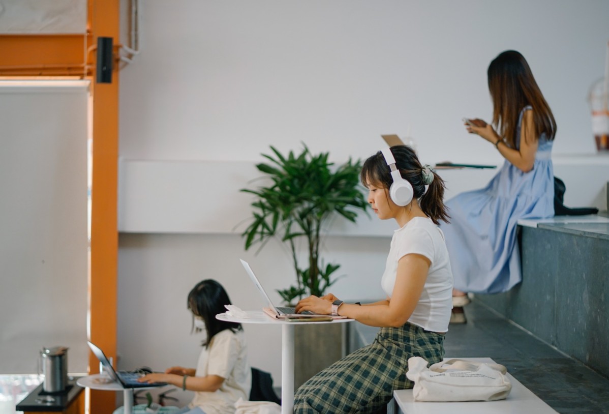 1,6 triệu người trẻ Việt rơi vào nhóm NEET "3 KHÔNG": Không học, không làm, không đào tạo- Ảnh 2. 1,6 triệu người trẻ Việt rơi vào nhóm NEET "3 KHÔNG": Không học, không làm, không đào tạo- Ảnh 2.