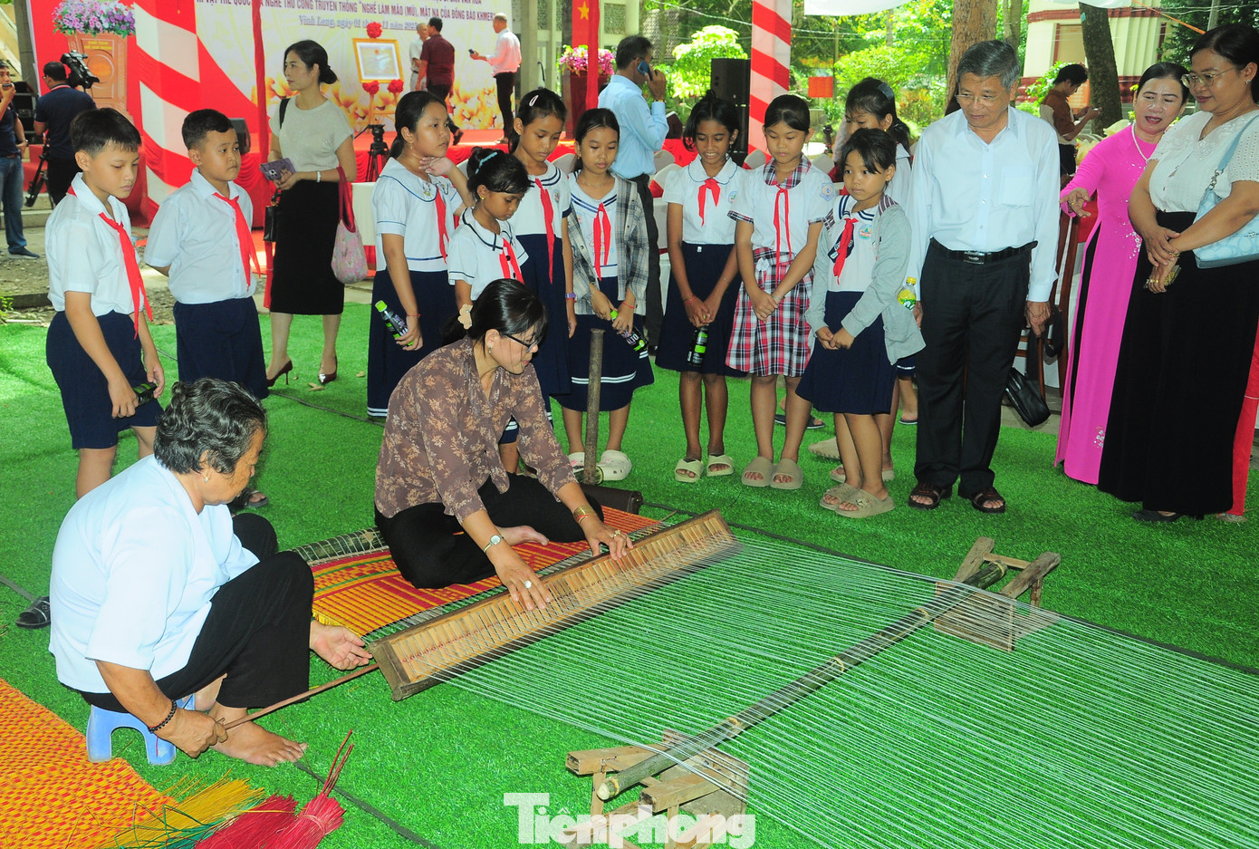 Nghề làm mũ, mặt nạ hơn 2 thế kỷ thành di sản văn hóa phi vật thể quốc gia- Ảnh 9.