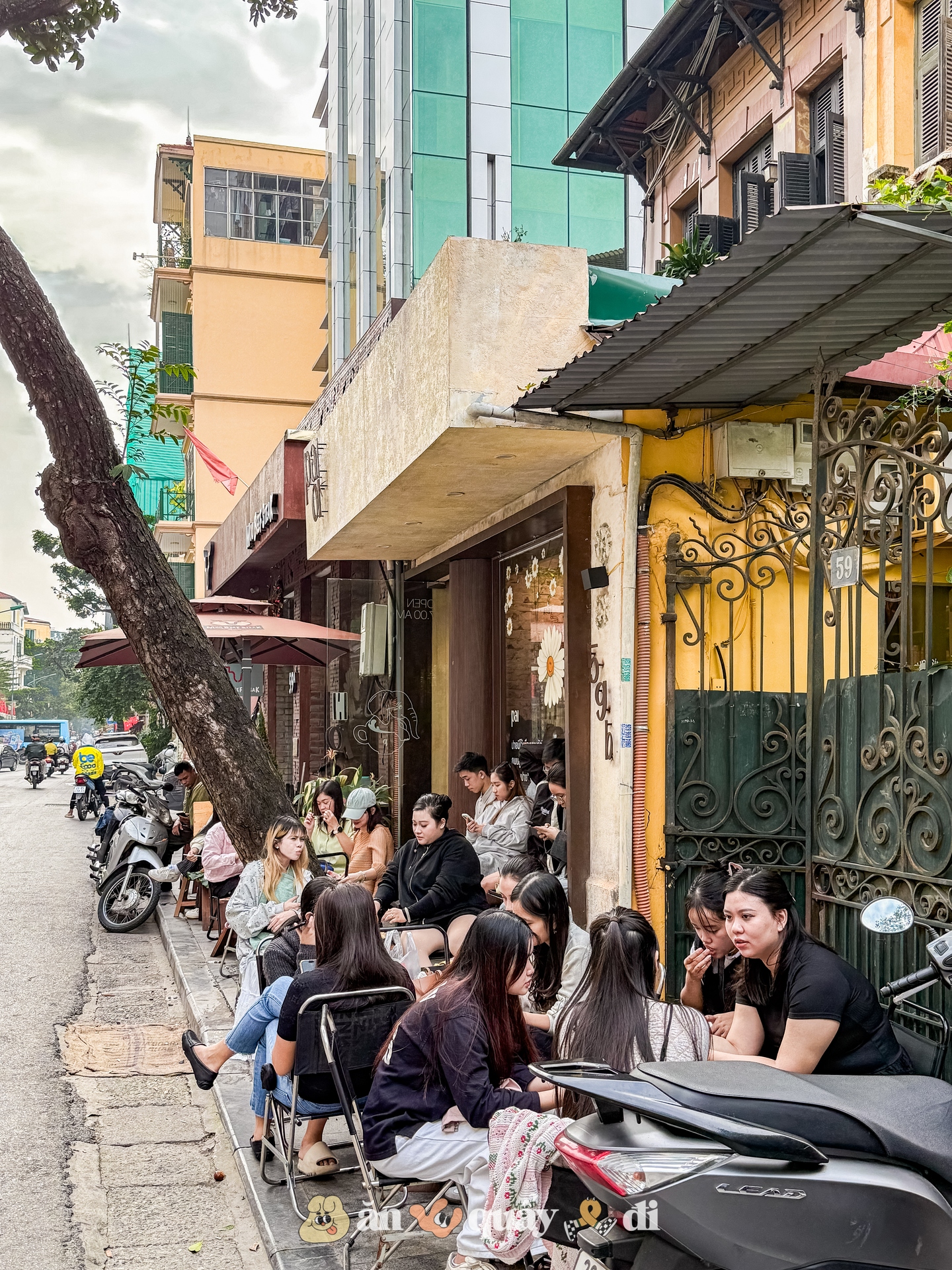 Review trend affogato rót cà phê đang hot nhất Hà Nội: 