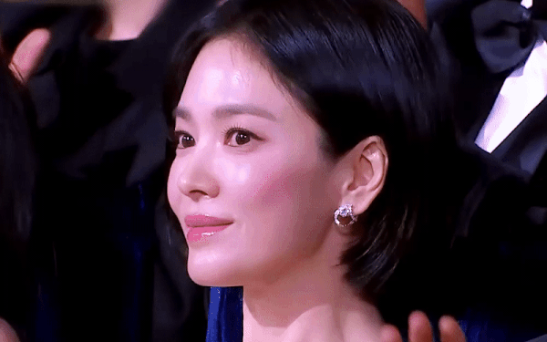 Sốc nhất Rồng Xanh 2025: Lộ số phiếu bầu cho Song Hye Kyo, 40 triệu người không tin đây là sự thật