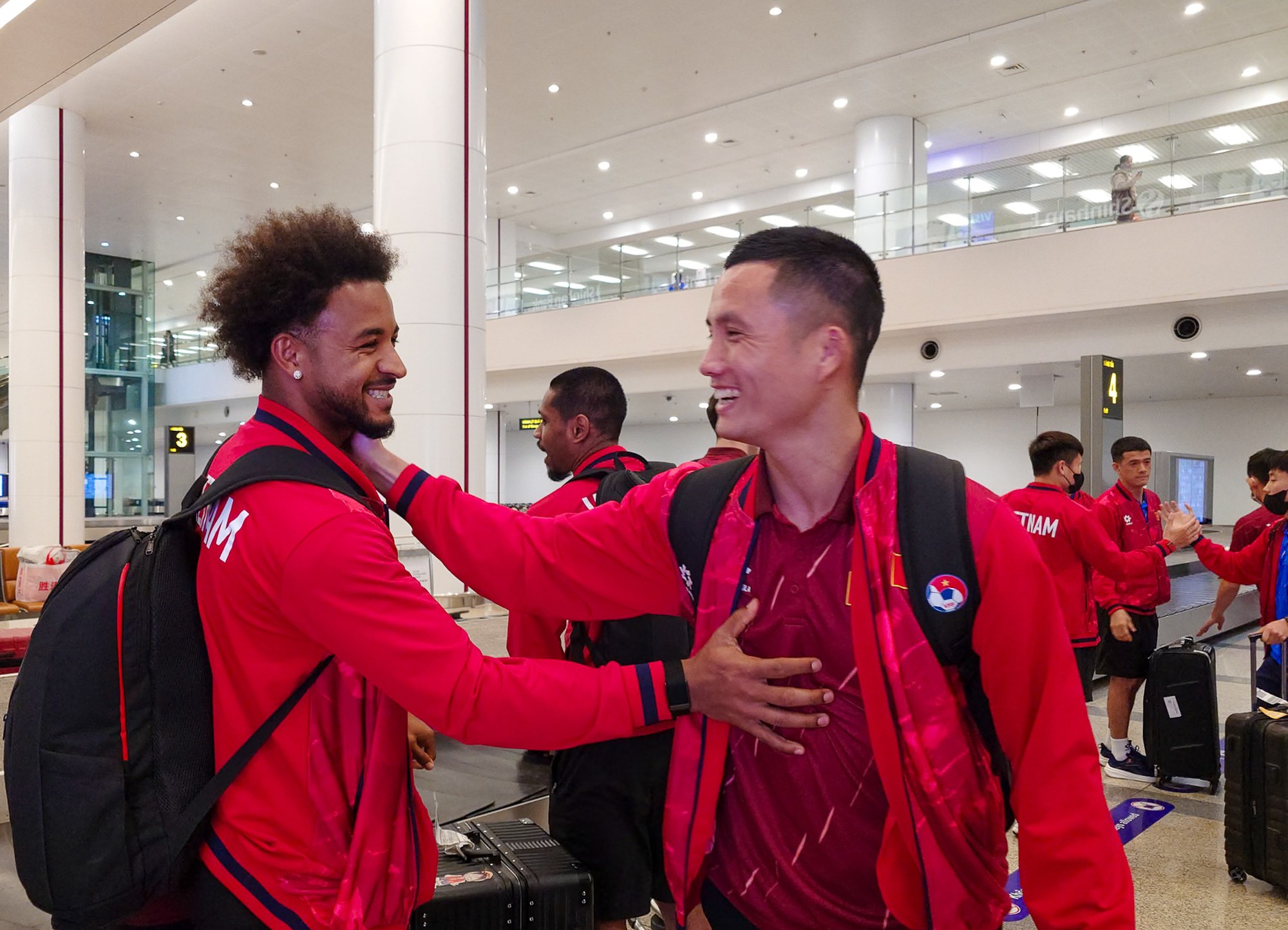 Đội tuyển Việt Nam về nước, khép lại năm 2025!- Ảnh 2.