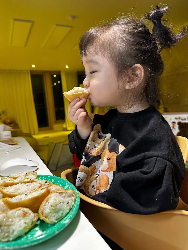 Giá sữa Ap Úc tăng nhanh hơn giá vàng, giá nhà đất: Người bán hàng lâu năm cho rằng 