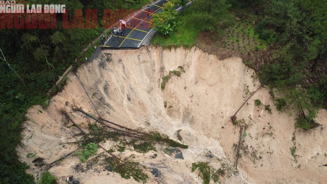 46 người chết và mất tích trong đợt mưa lũ lịch sử, cảnh báo nước trên các sông Khánh Hòa lên lại trong đêm- Ảnh 16. 46 người chết và mất tích trong đợt mưa lũ lịch sử, cảnh báo nước trên các sông Khánh Hòa lên lại trong đêm- Ảnh 16.