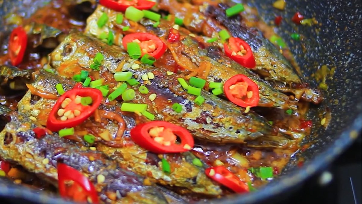 Loại cá bình dân nhiều protein gấp 6 lần sữa, nhiều omega-3 hơn cá hồi: Giảm mỡ máu, bổ tim- Ảnh 3. Loại cá bình dân nhiều protein gấp 6 lần sữa, nhiều omega-3 hơn cá hồi: Giảm mỡ máu, bổ tim- Ảnh 3.