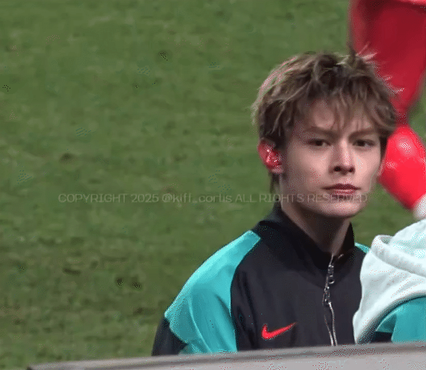 Viral toàn cõi mạng: Mỹ nam thế hệ mới đẹp như tượng tạc, visual xé truyện nước ra càng nhìn càng vô thực- Ảnh 2. Viral toàn cõi mạng: Mỹ nam thế hệ mới đẹp như tượng tạc, visual xé truyện nước ra càng nhìn càng vô thực- Ảnh 2.